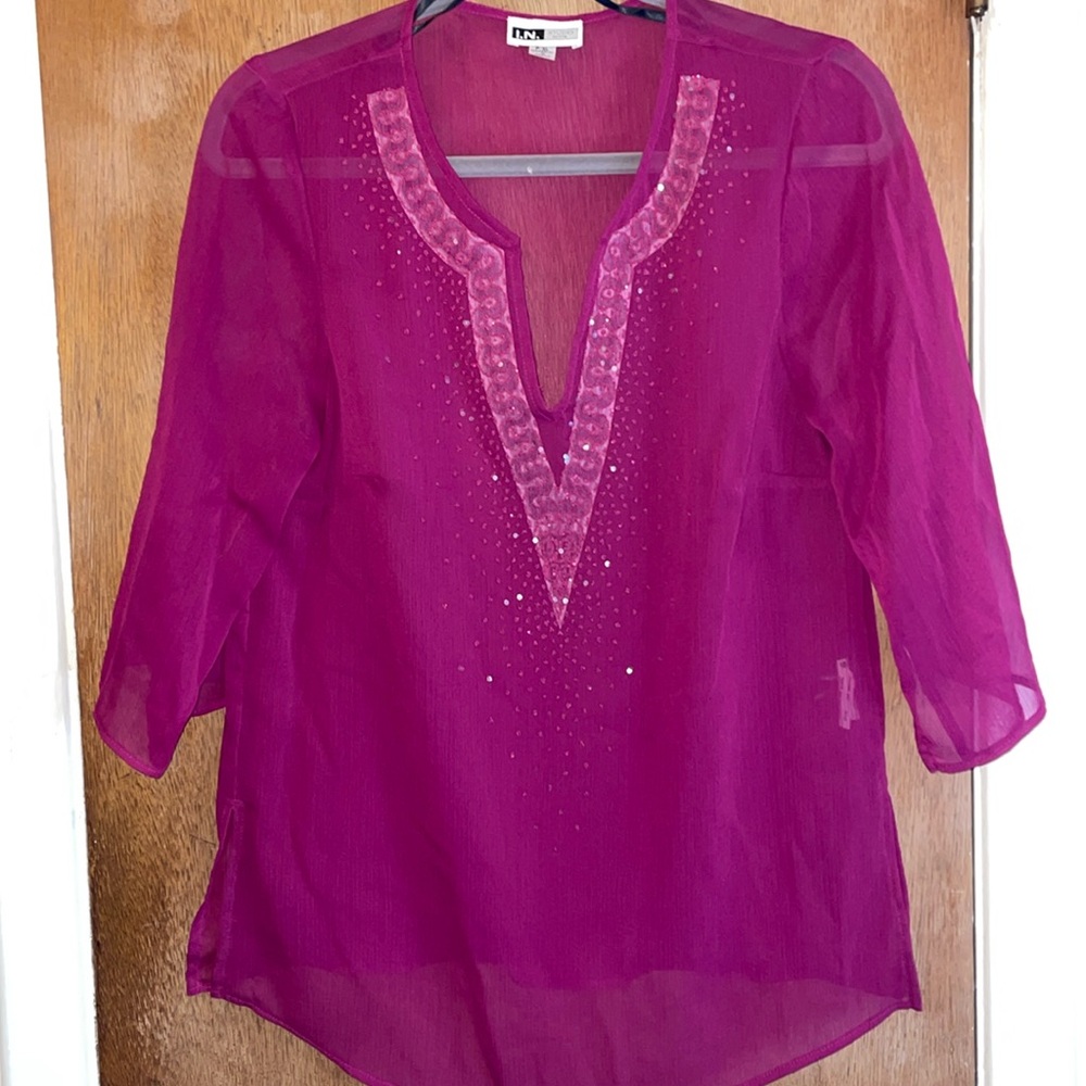I.N. Studio Petite Sz P/XL Sheer Overlay Feminine Modest Neckline